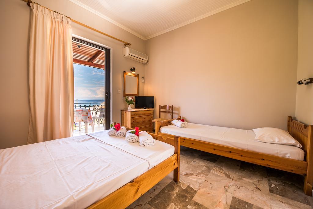 Avouris Studios Kypseli Rom bilde