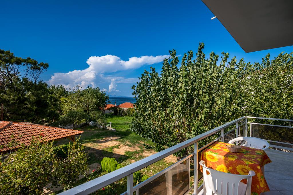 Avouris Studios Kypseli Rom bilde